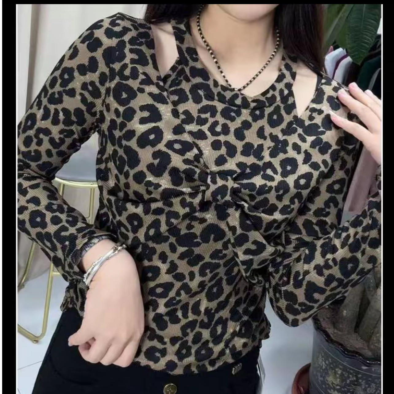 秋季新款大码女装潮流百搭蝴蝶结重工长袖打底小衫上衣