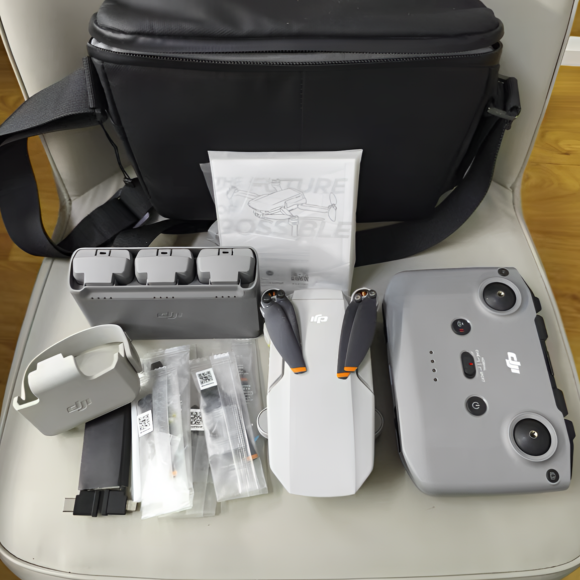 95新 DJI/大疆 迷你mini2新手入门 航拍无人机 4倍变焦 一键返航 
