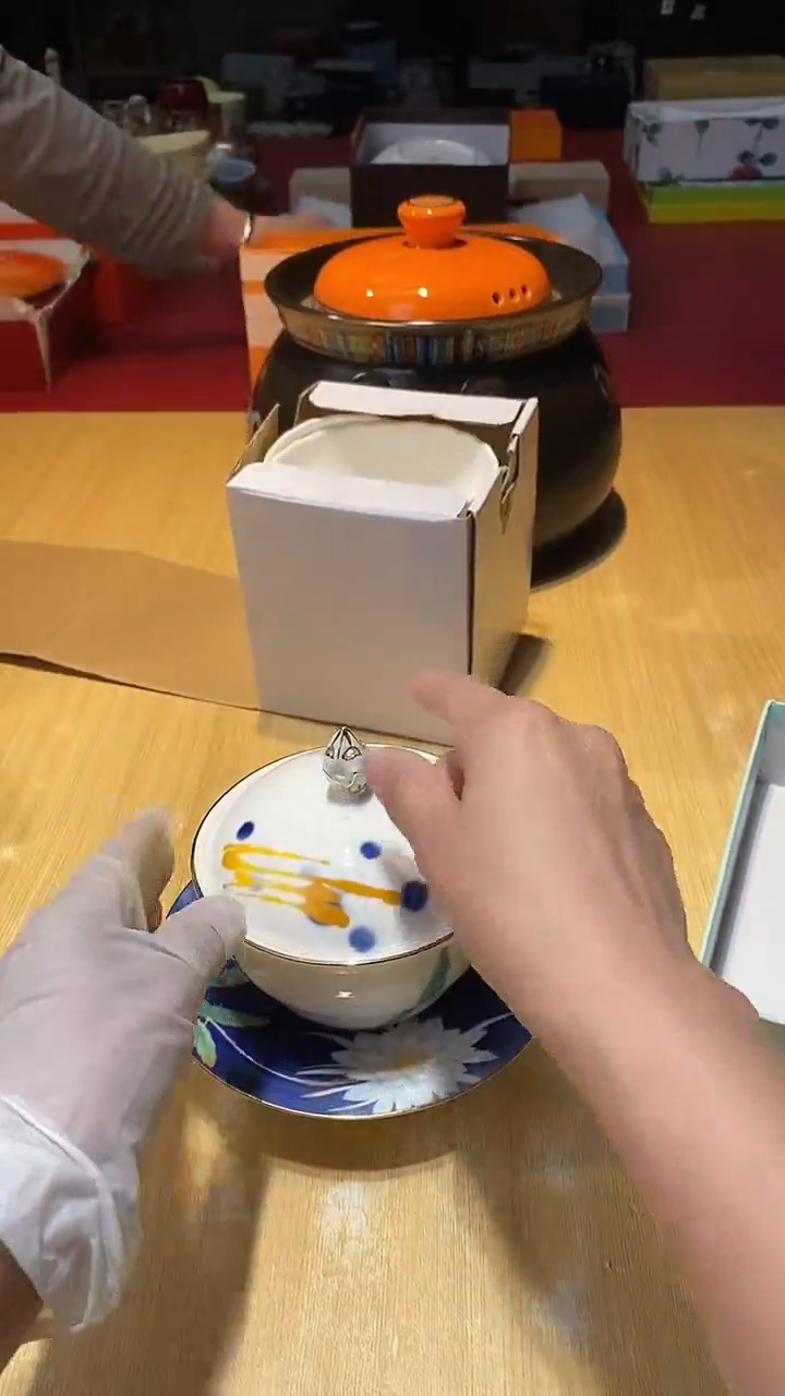 瓷片生活的本意是开心啊@@1