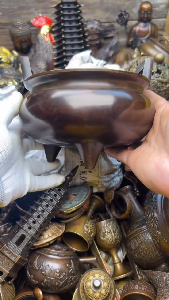 精美铜器，点击下单