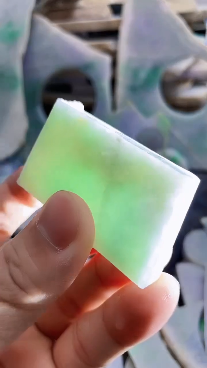 裸石翡翠天然货翡翠板料