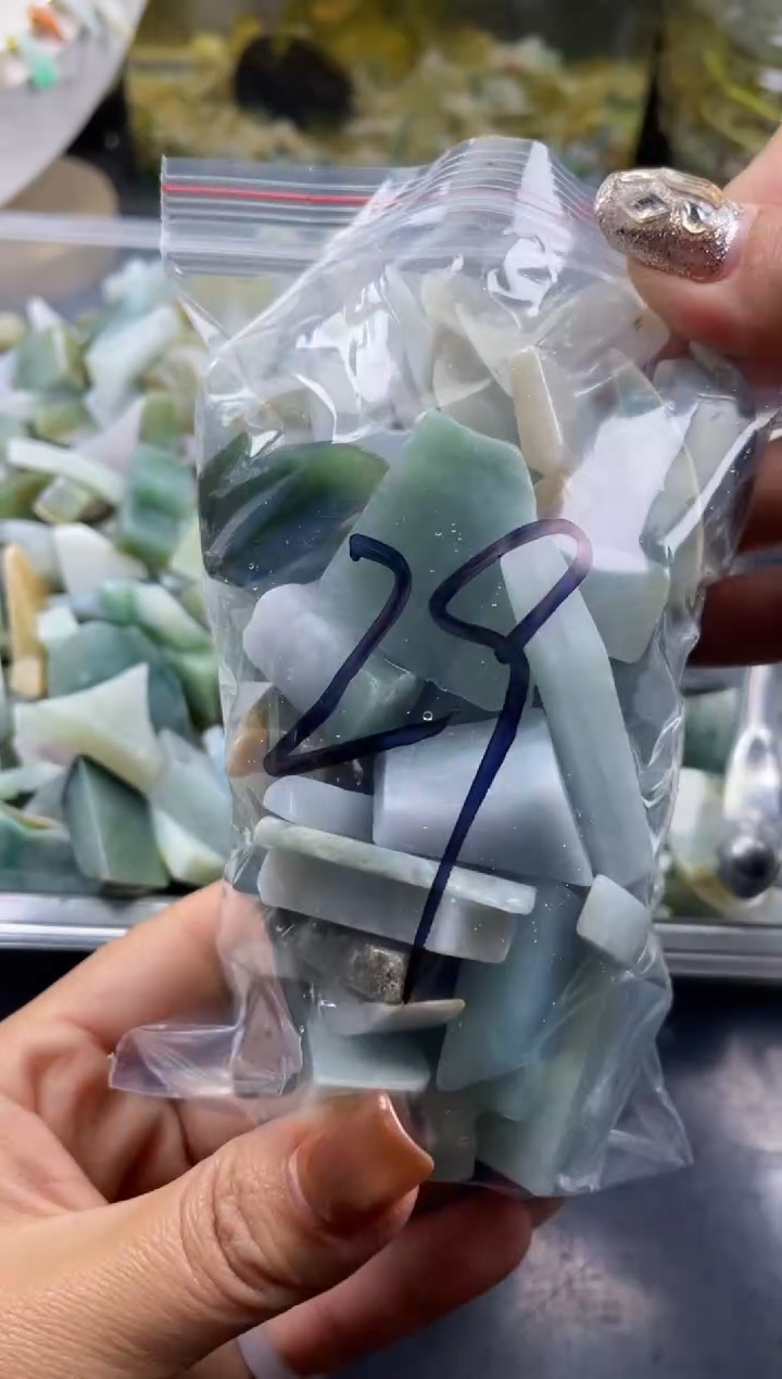 配石翡翠天然翡翠中号500克29