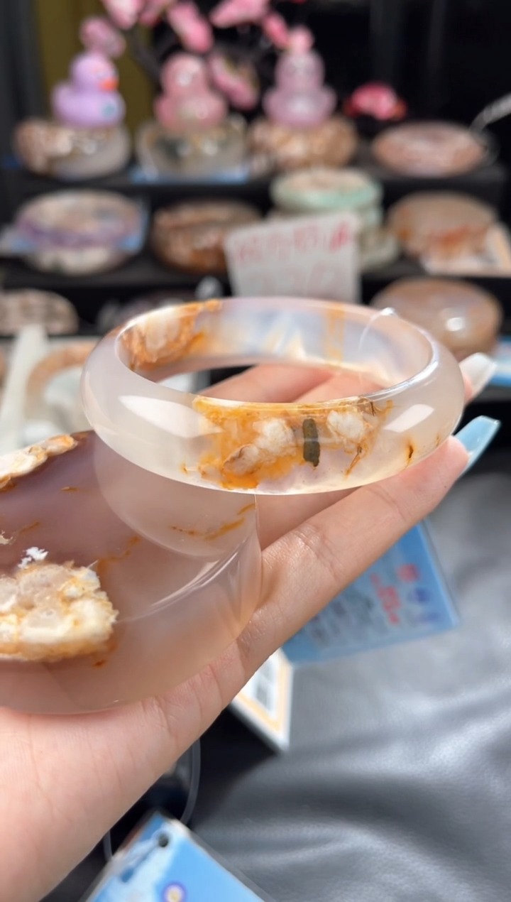 石英质玉手镯未镶嵌60