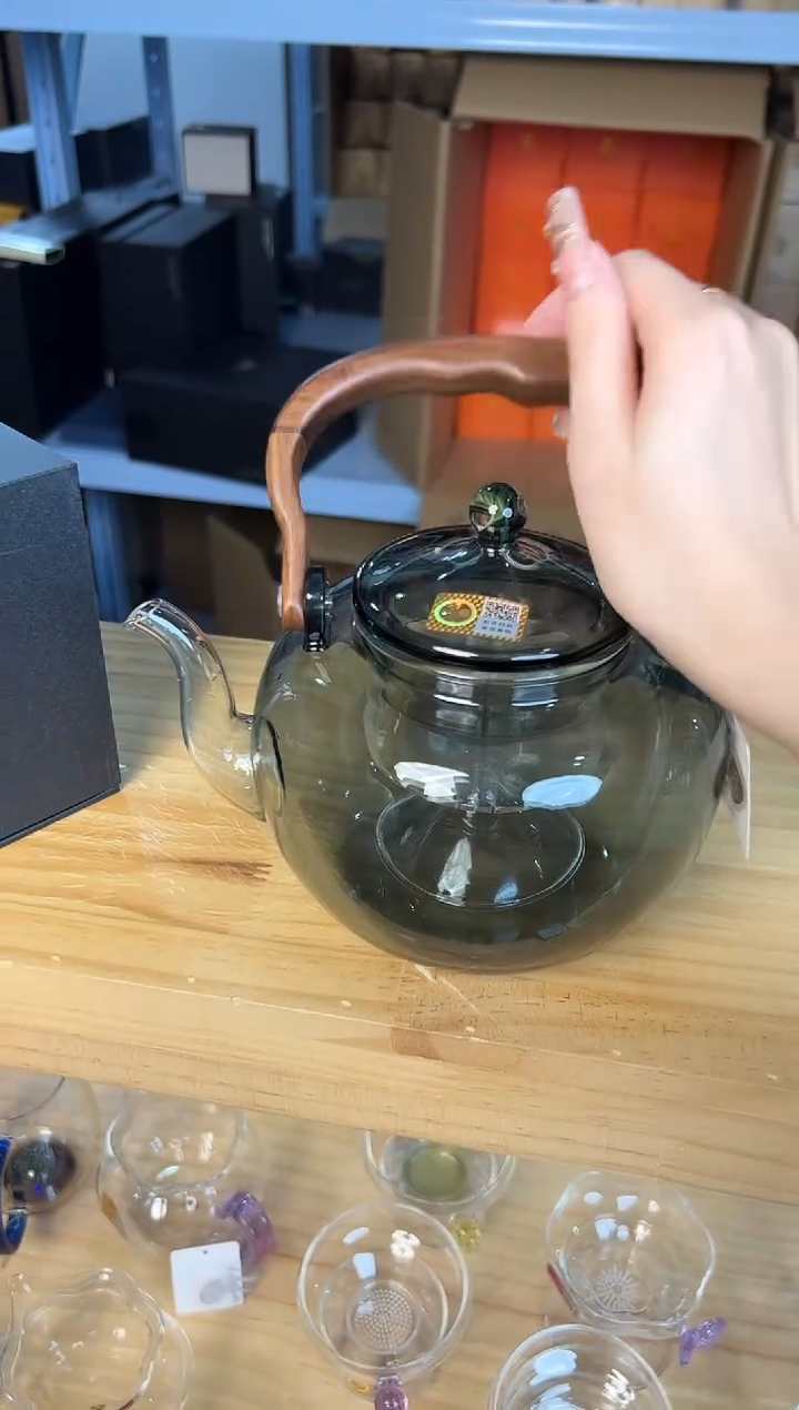 禾器 木作山雅壶-烟灰（凤尾青绿盖纽）