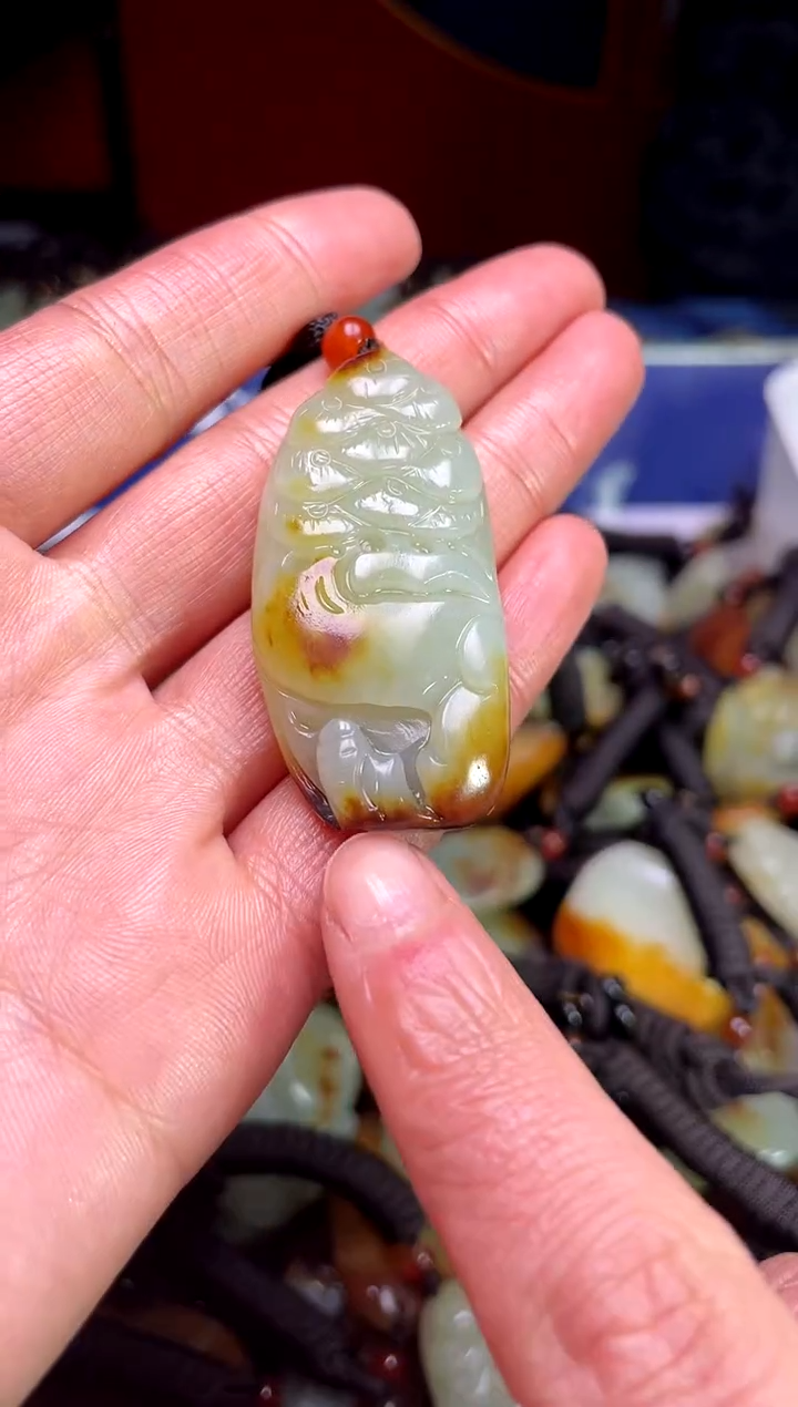 【闪购商品】和田玉颈饰未镶嵌3
