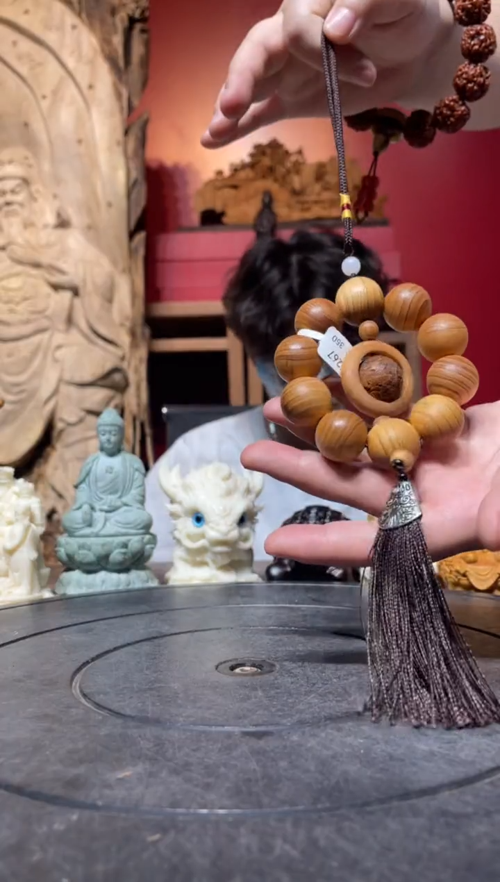 柏木（崖柏）无事牌(直播推荐)     车挂