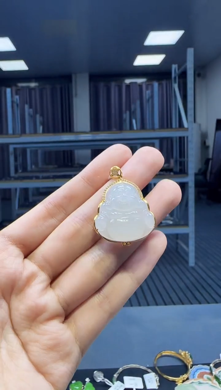 和田玉18K金镶嵌挂件1