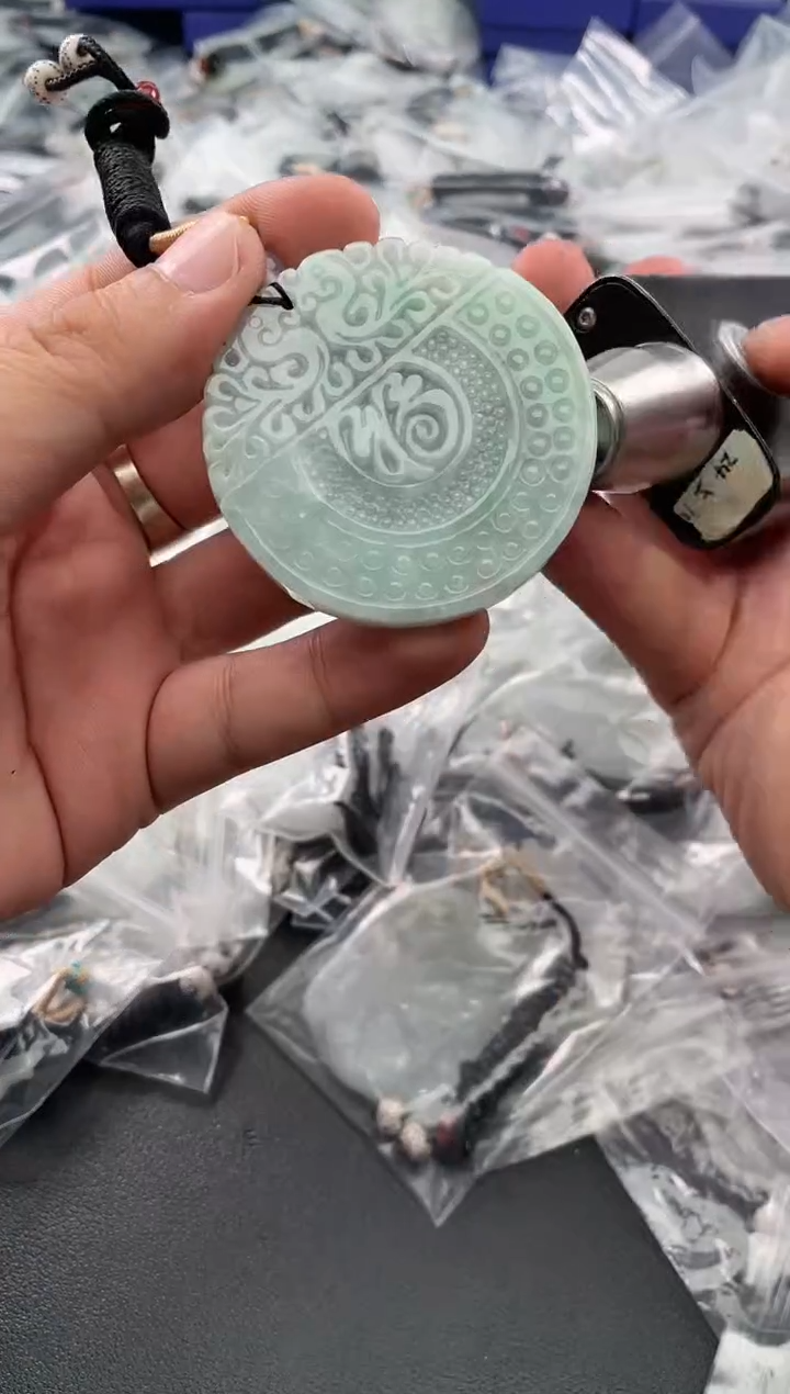 颈饰未镶嵌翡翠25/11/23/.273