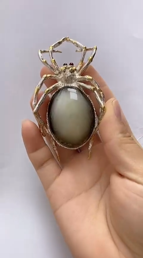 【闪购商品】琥珀裸石银S925镶嵌琥珀胸针