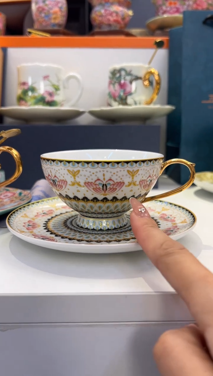 瓷片小乔闪购链接