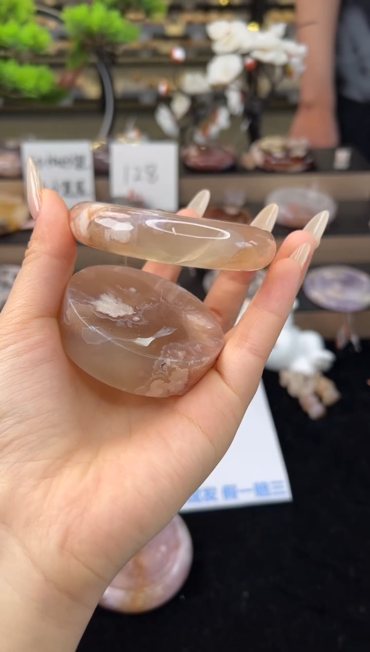【闪购商品】石英质玉手镯未镶嵌62圈口（赠送镯心）13375