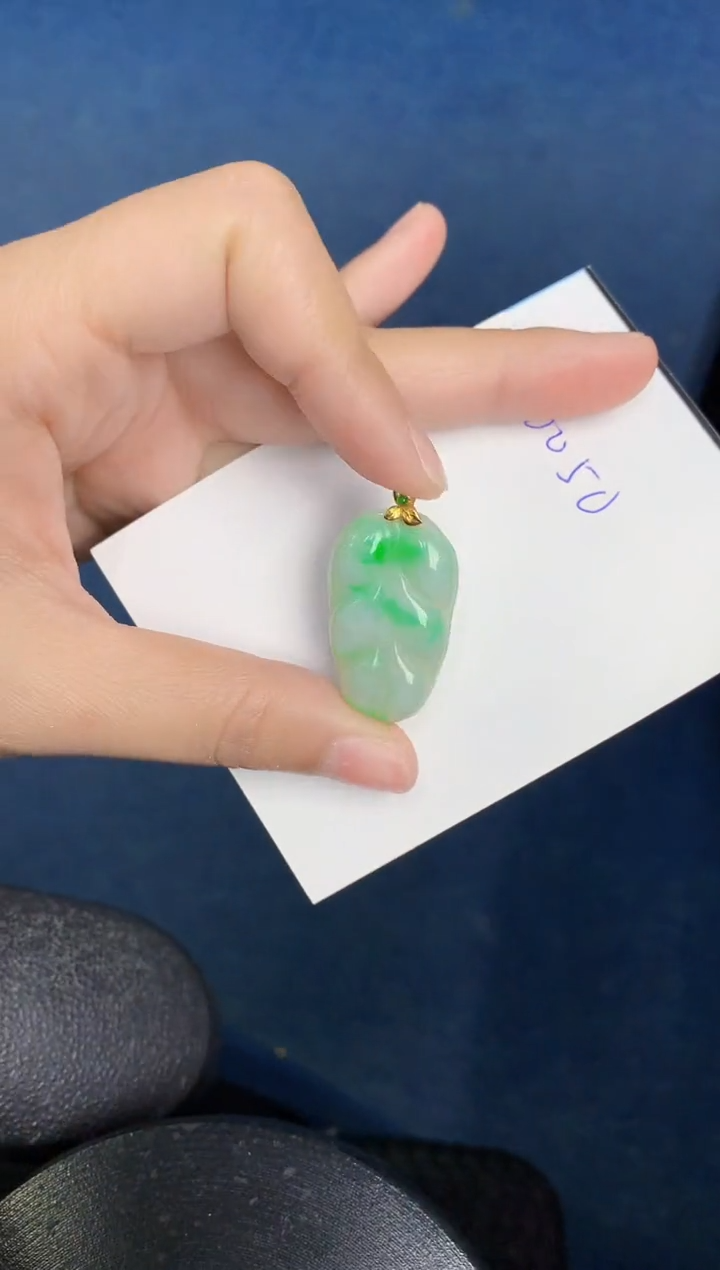 【闪购商品】翡翠颈饰18K金镶嵌000000000