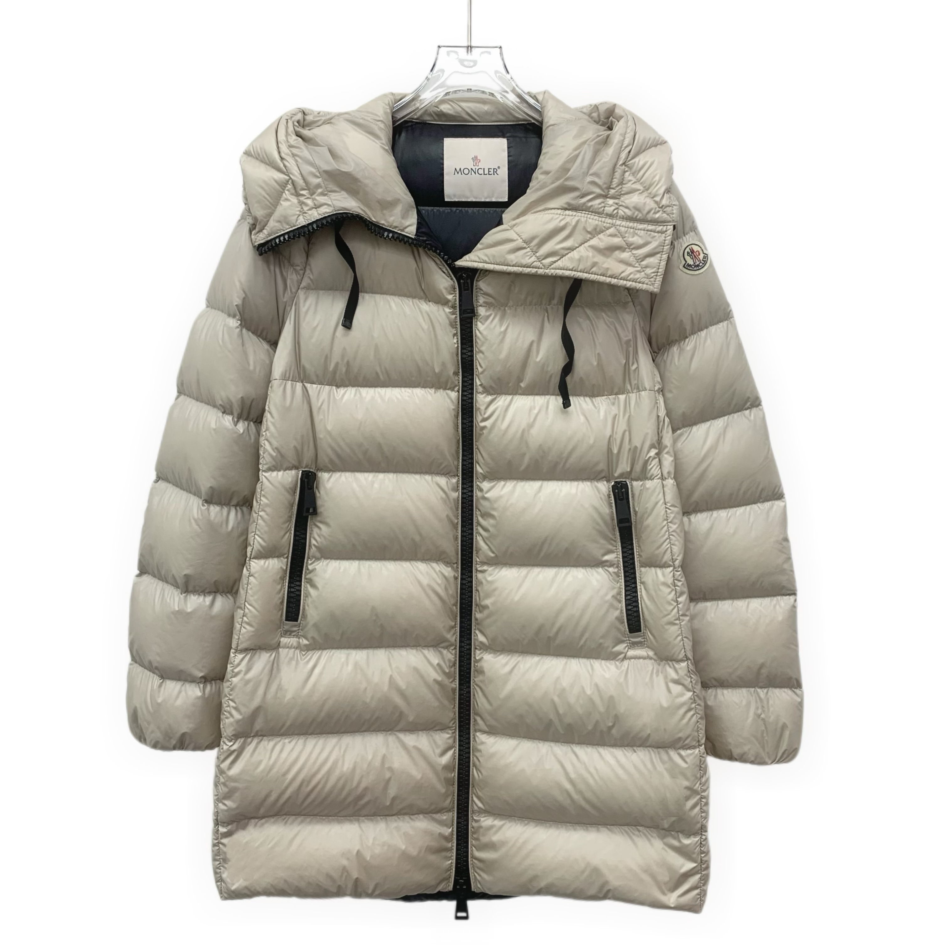 99新 MONCLER IW0464 Suyen 米灰色徽标贴饰连帽羽绒服 0 XS码