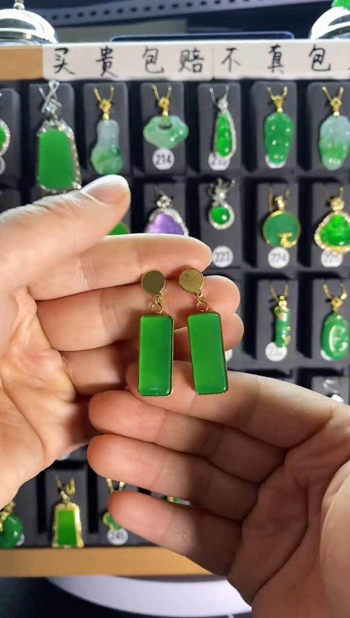 【闪购商品】翡翠耳饰银S925镶嵌335.....