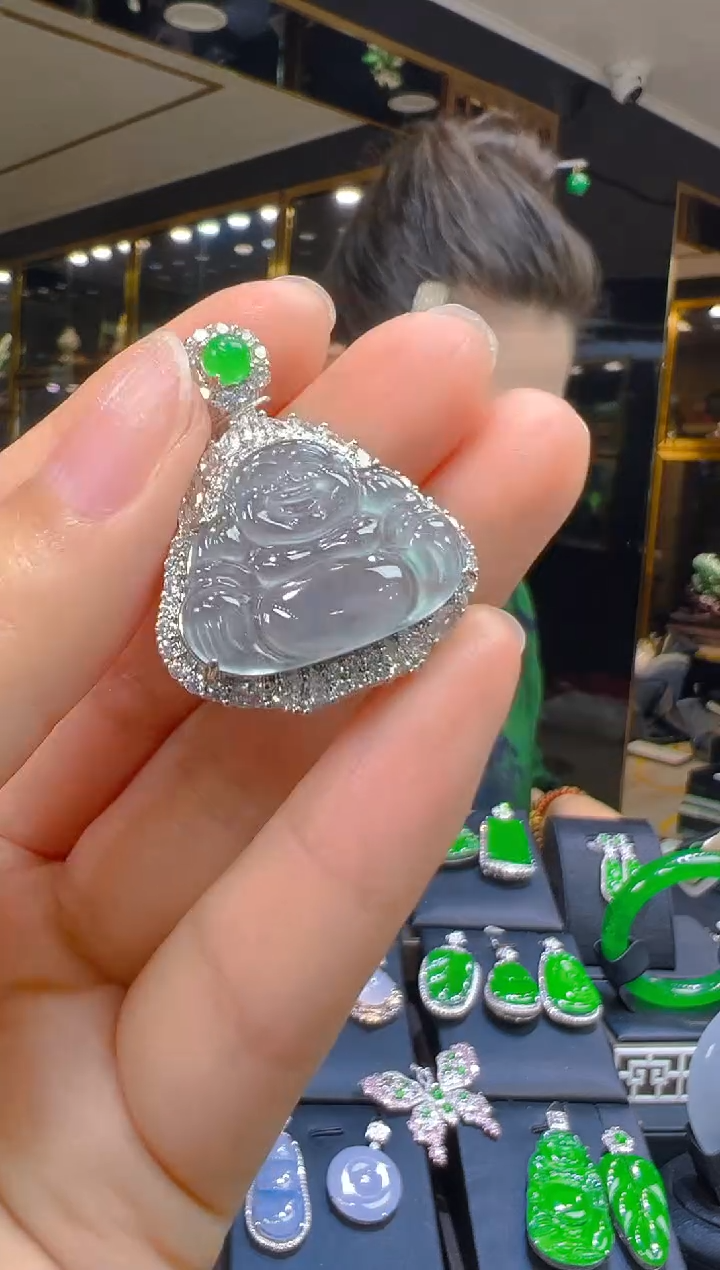 翡翠未镶嵌吊坠(赠链)025(多样性发货发其一)