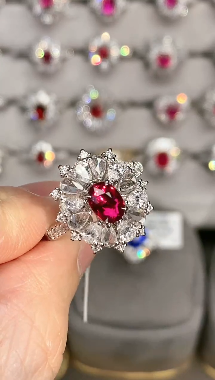 【闪购商品】红宝石戒指18K金镶嵌1.0ct/年底清货价