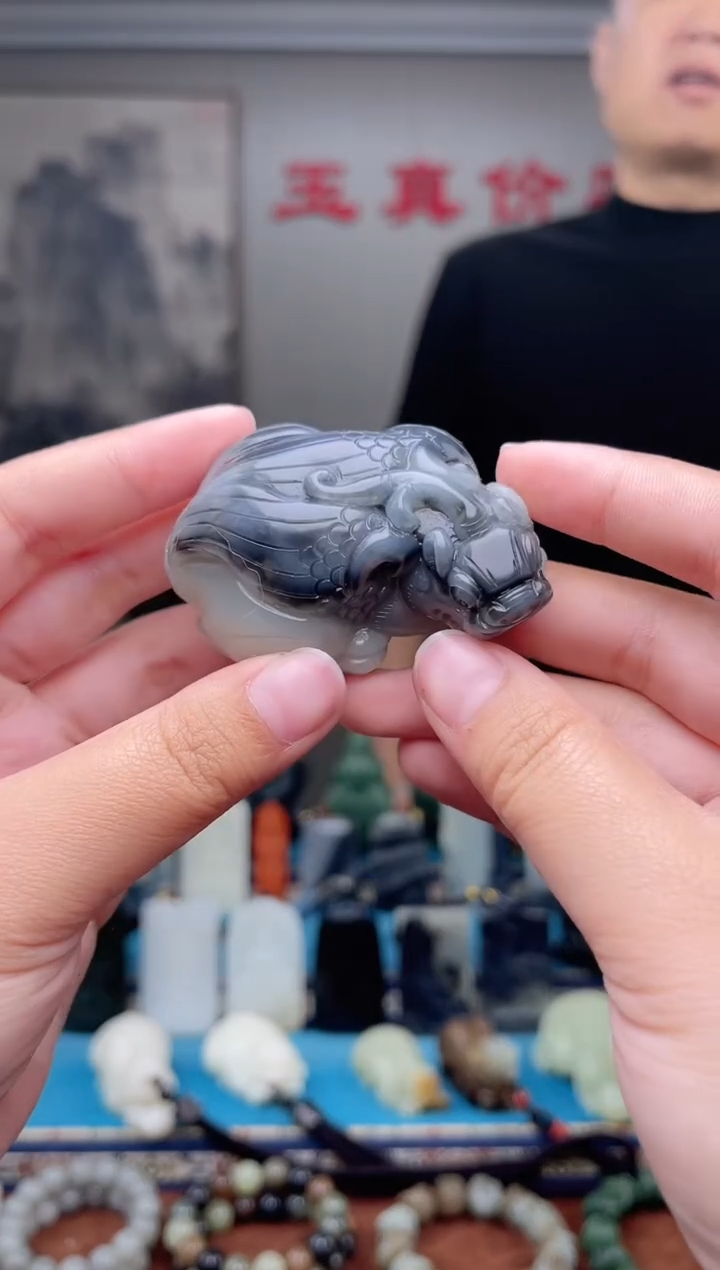 未镶嵌和田玉挂件1