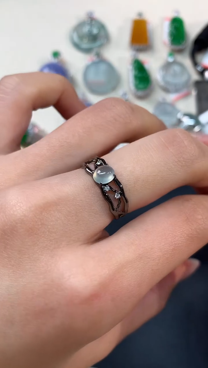 【闪购商品】翡翠戒指18K金镶嵌A49|2500