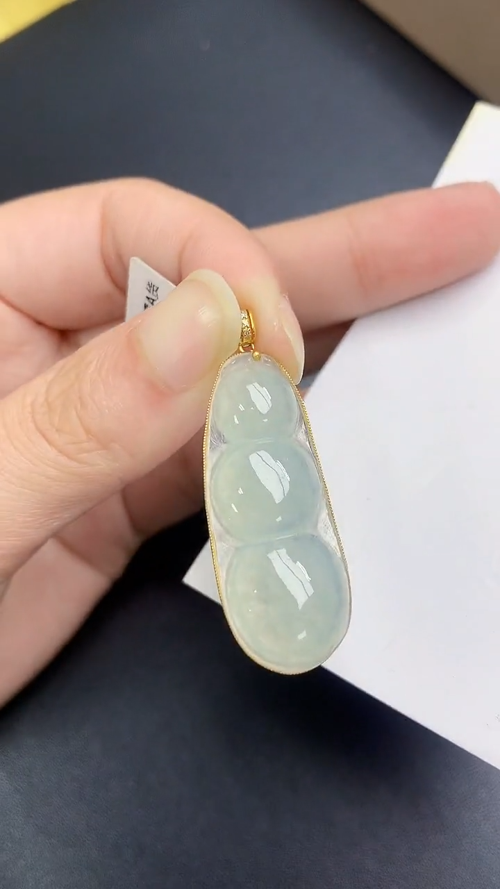 颈饰18K金镶嵌翡翠天然缅甸A货百元以上9元证书费自理