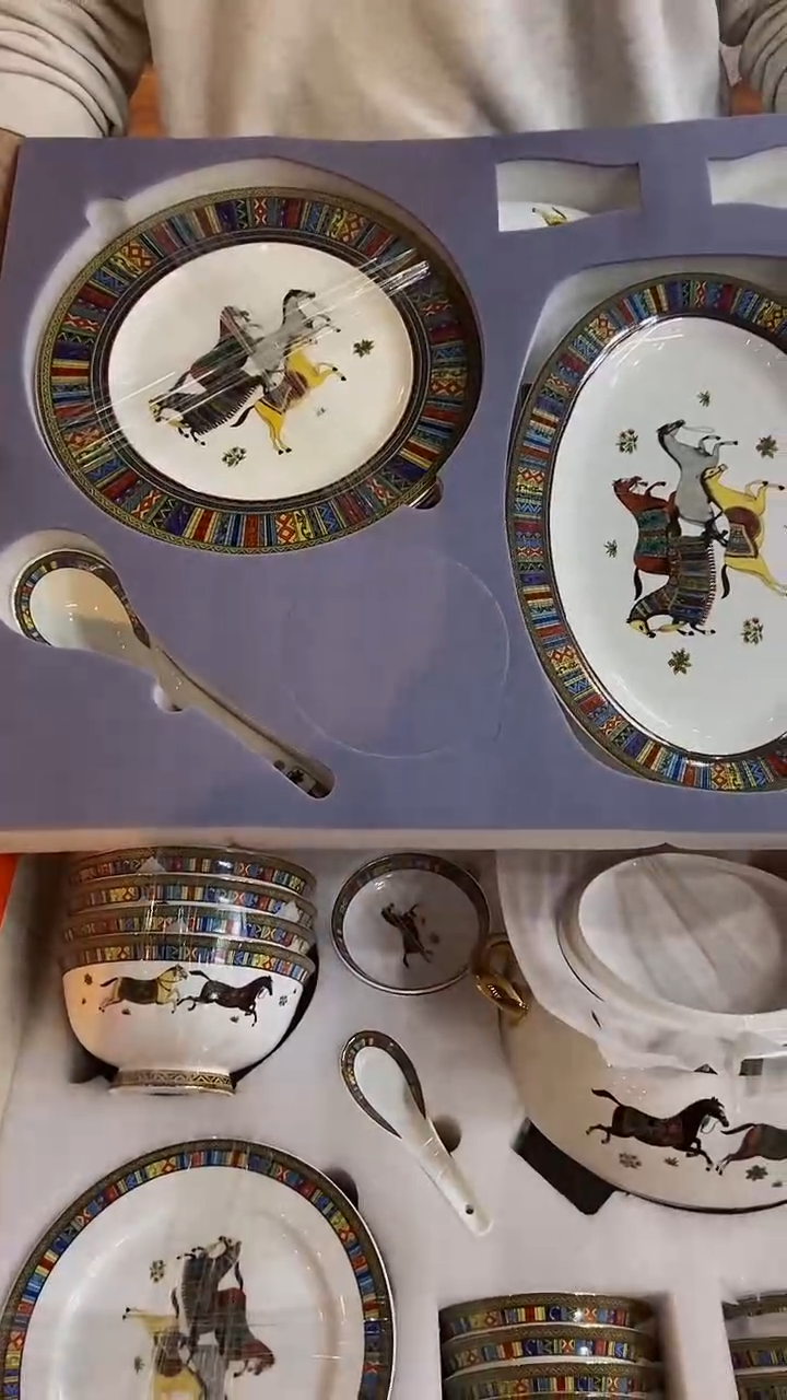 【闪购商品】鸿辉家品牌瓷器，京东包邮！