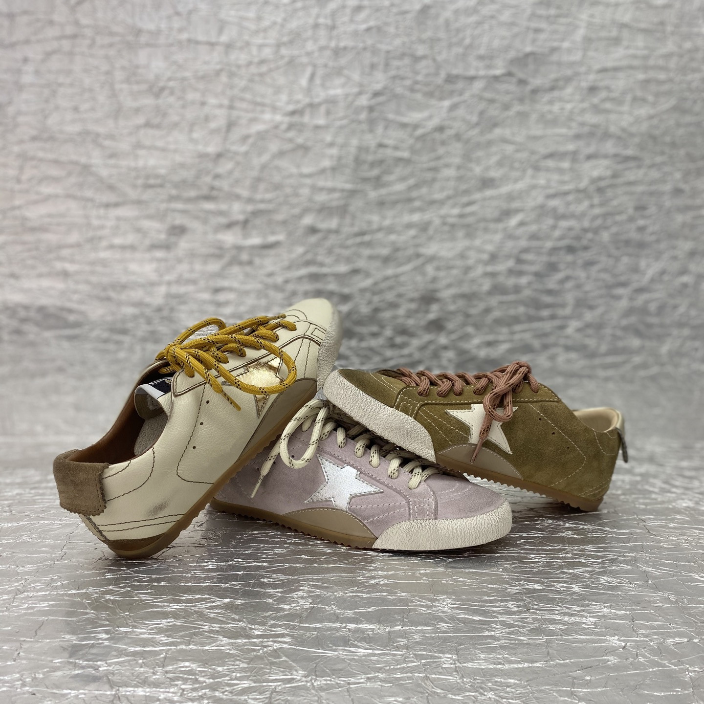 韩版新款True系列做旧星星小脏鞋女白粉紫深棕做旧内增高休闲板鞋