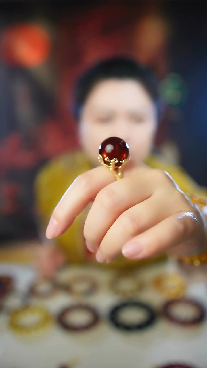 【闪购商品】琥珀戒指未镶嵌血珀戒指