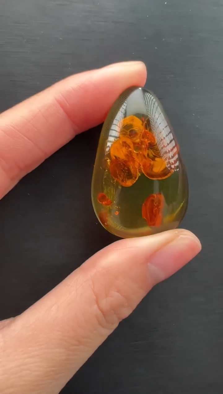 琥珀颈饰未镶嵌吊坠