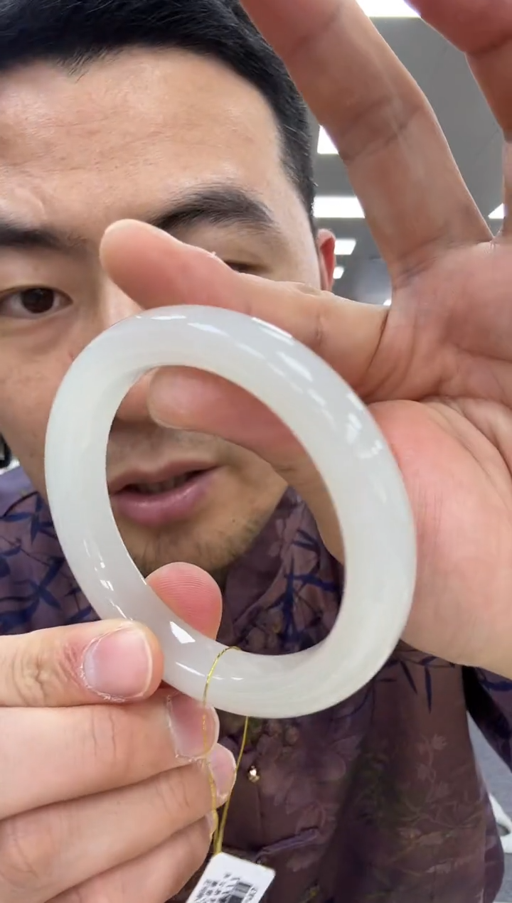 【闪购商品】和田玉未镶嵌手镯58  977