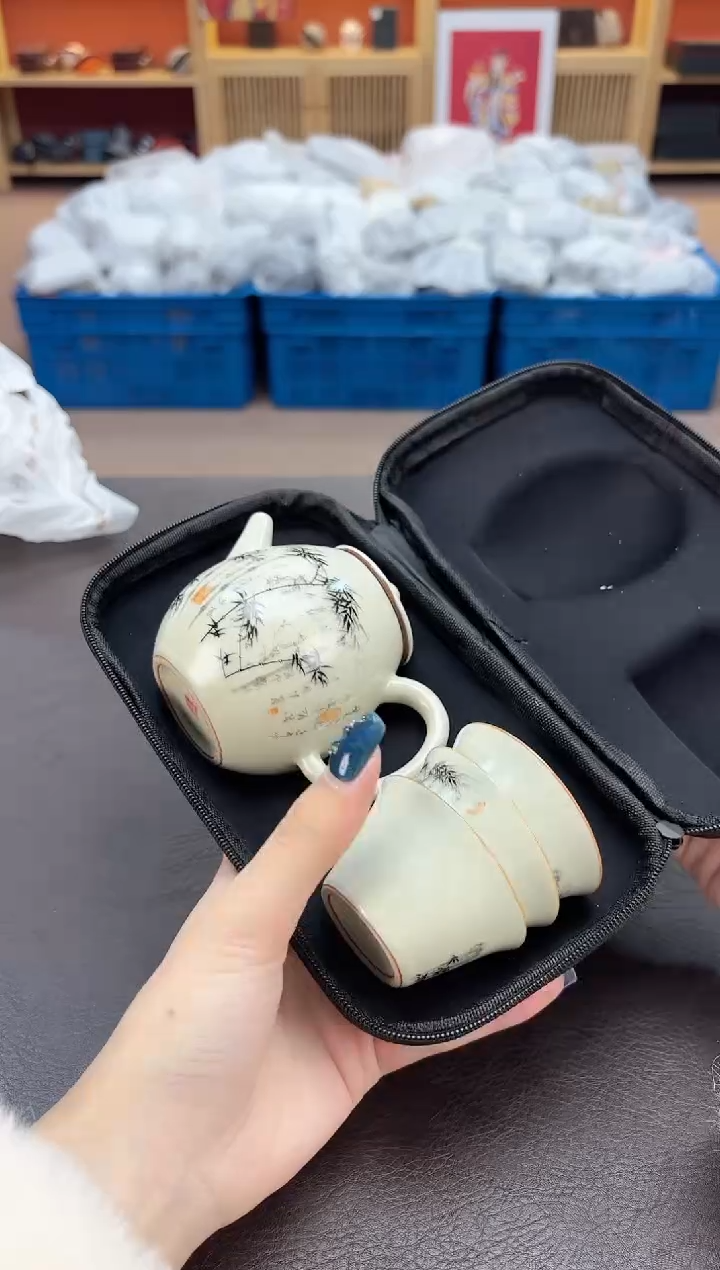 【闪购商品】摆件瓷SC1111111111111