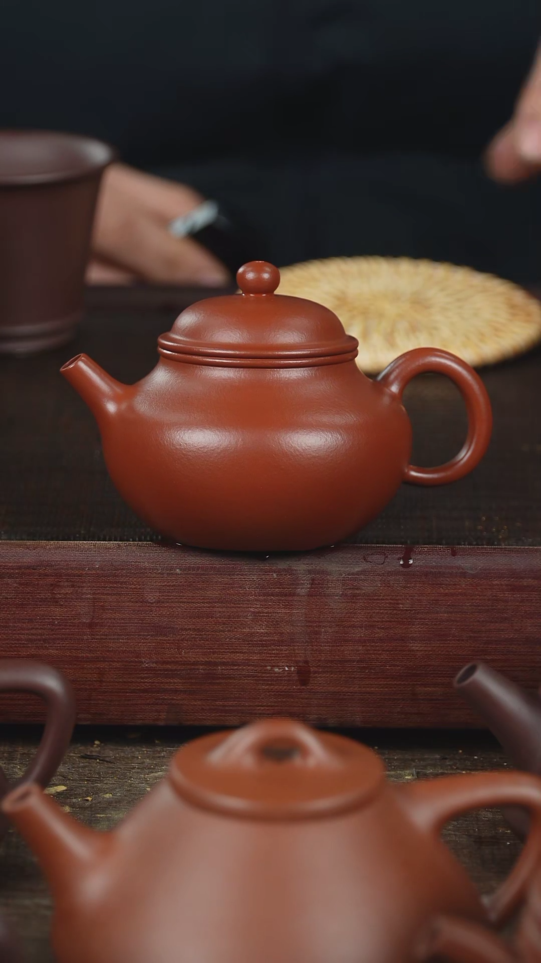 【闪购商品】紫砂茶壶周益平朱泥容天