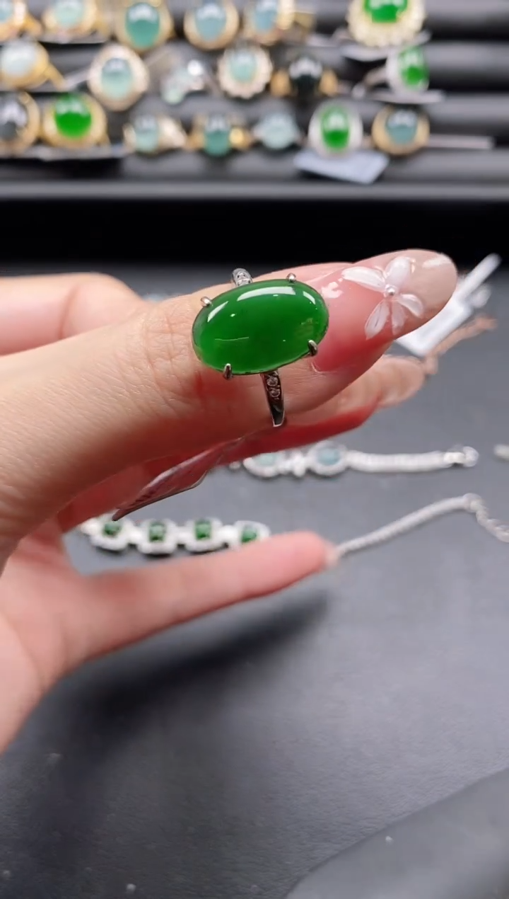 【闪购商品】翡翠戒指银S925镶嵌1111