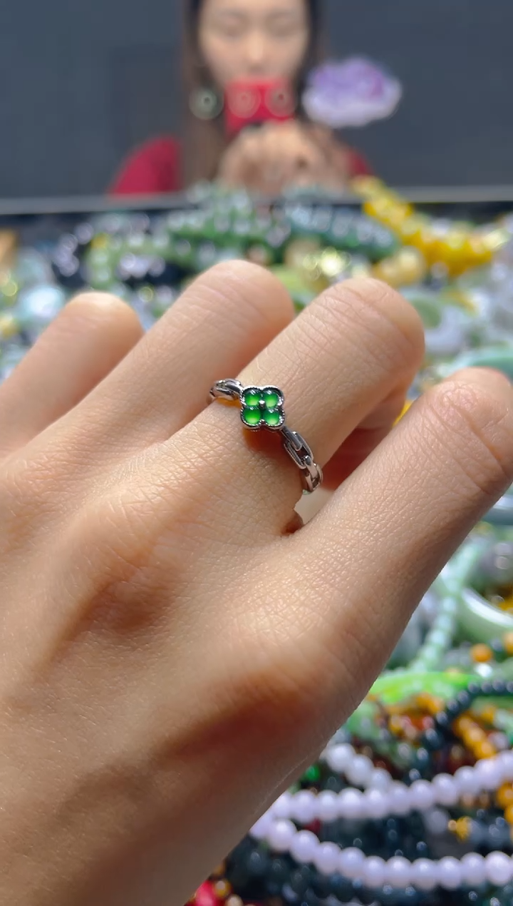 颈饰未镶嵌翡翠/S/翡翠A货，一件也是批发价