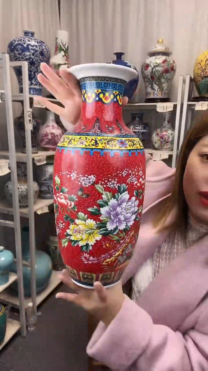 摆件景德镇红色珐琅彩冬瓜高37左右