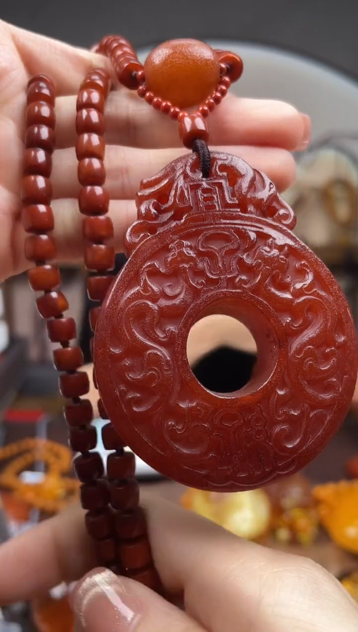 【闪购商品】琥珀裸石未镶嵌首饰 假1赔4 （多样性发货1件