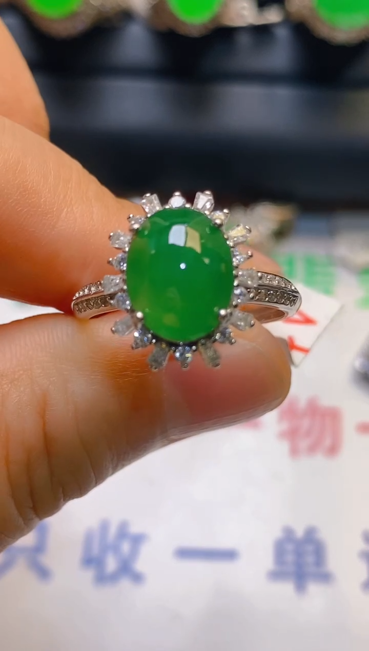 【闪购商品】翡翠耳饰银S925镶嵌天然A货翡翠1
