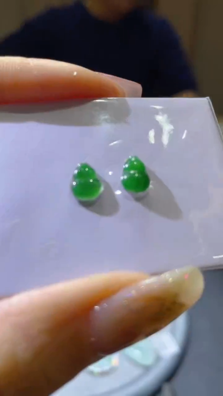 【闪购商品】定制翡翠未镶嵌00061716-多样性发货发其一