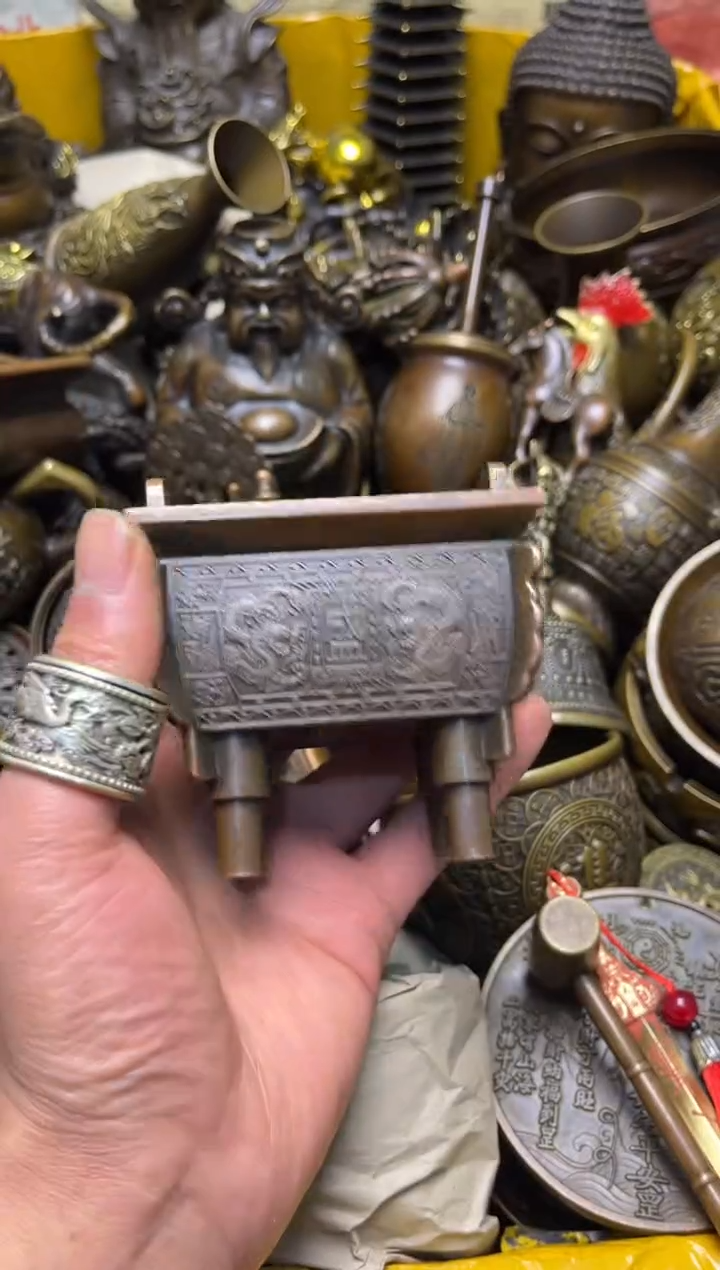 精美铜器，点击下单