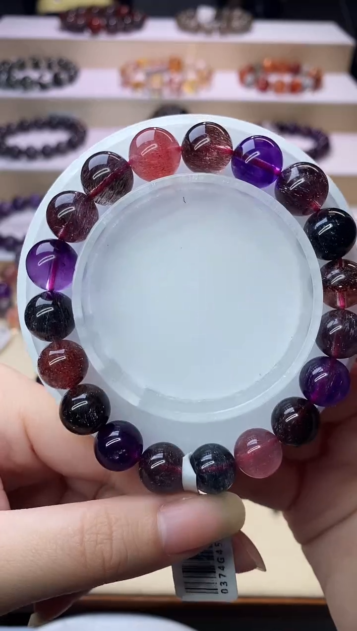 【闪购商品】水晶手链未镶嵌黑加仑超七10m+