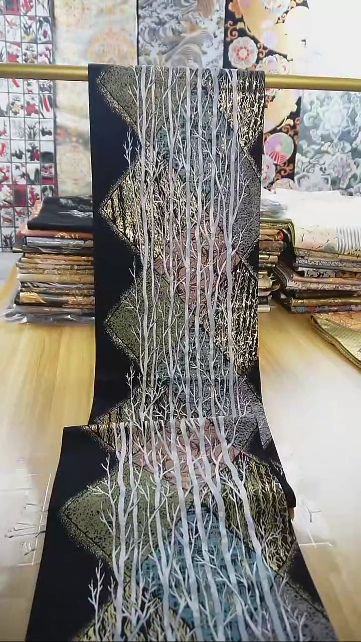 【闪购商品】织绣织锦24六通白桦树