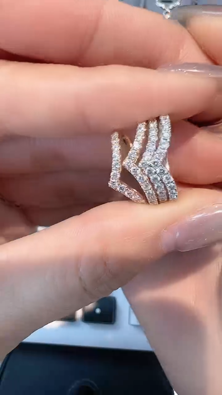 【闪购商品】钻石戒指/指环18K金镶嵌多样性发一