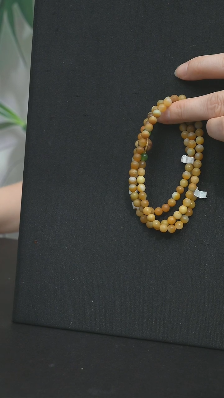 和田玉未镶嵌颈饰.**?和田玉 未镶嵌 颈饰 .*?