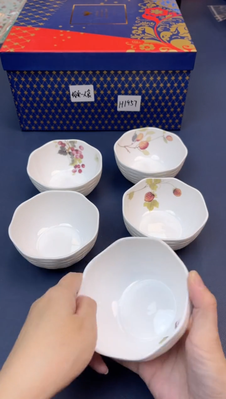 【闪购商品】瓷片年底清仓,全部赔钱出@@H241