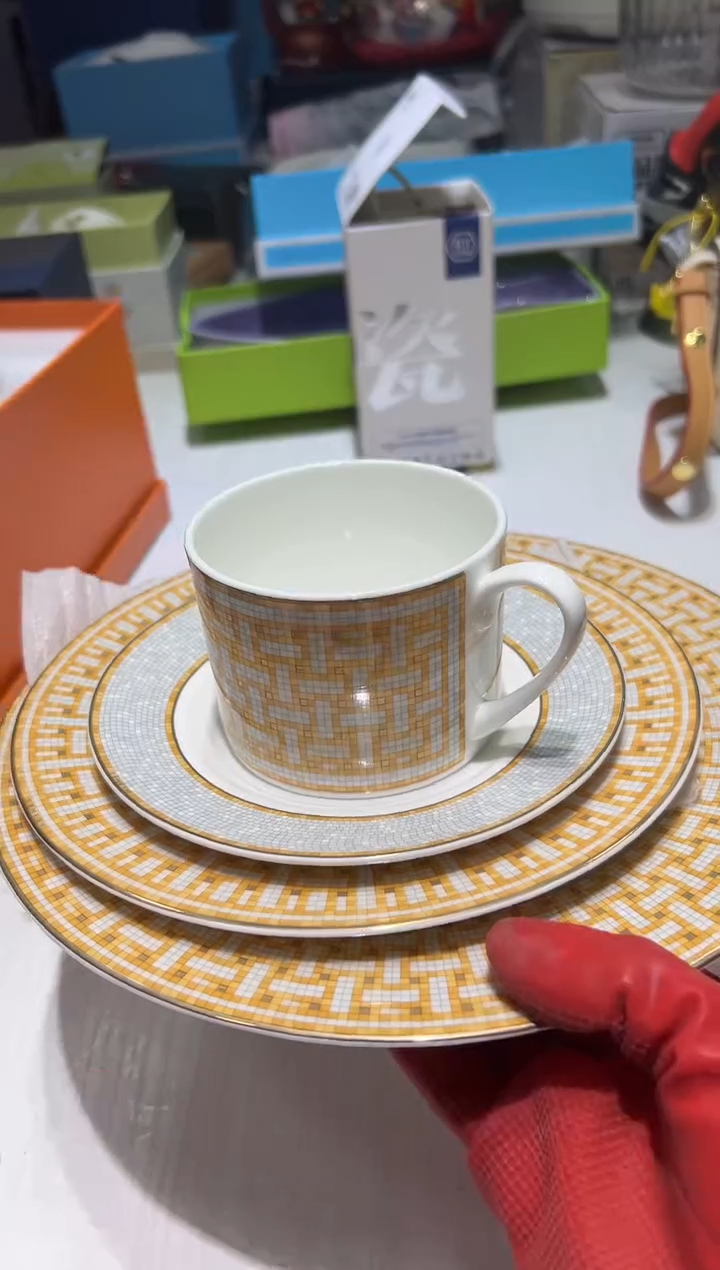 瓷片11111111111@@1