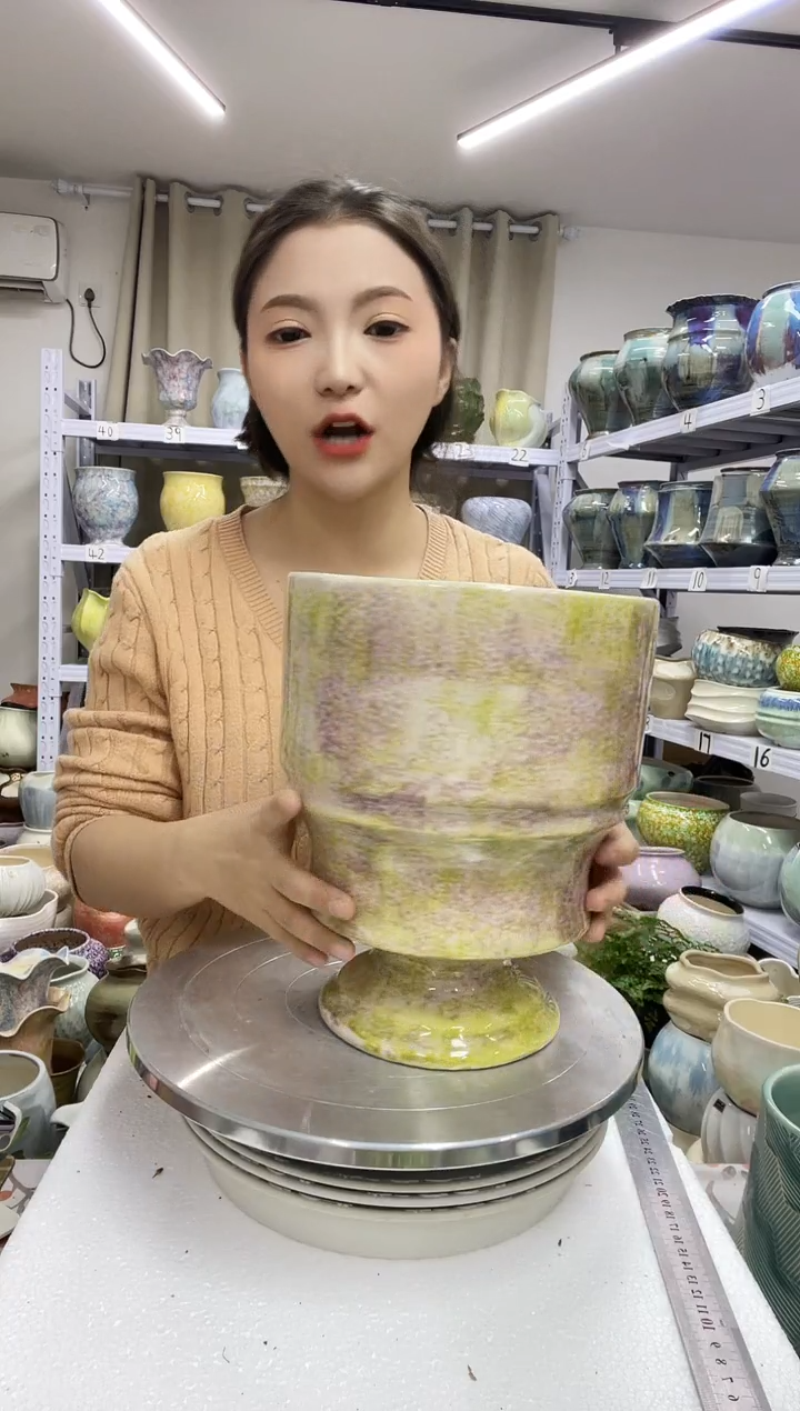 【12.18】花盆链接 高：25  口：18