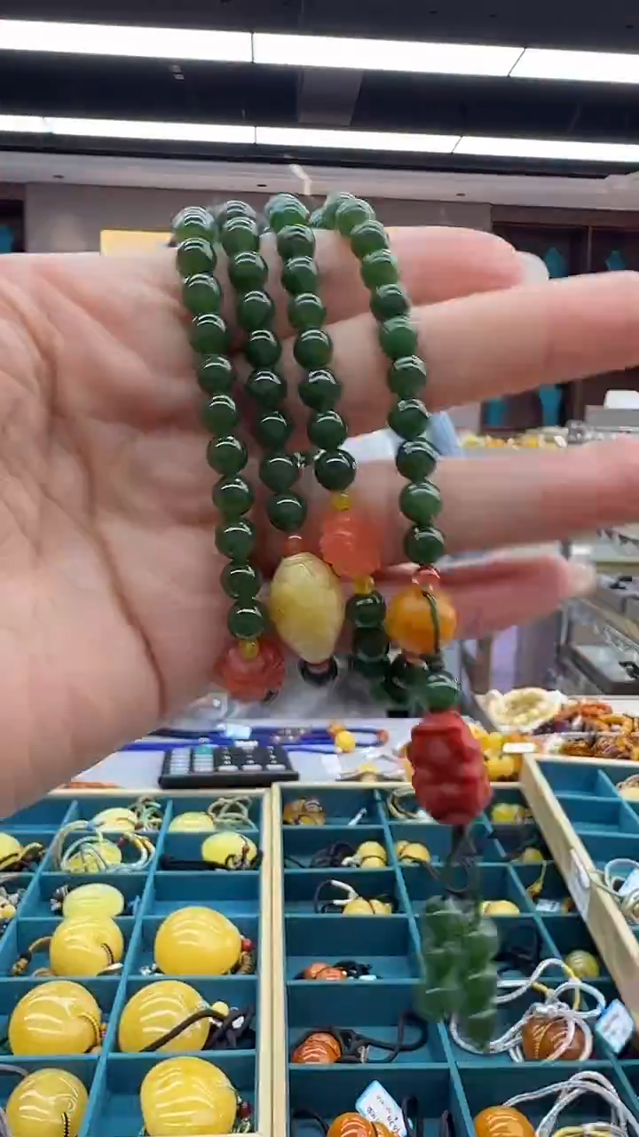 颈饰未镶嵌和田玉270秒拍号 假一罚三 