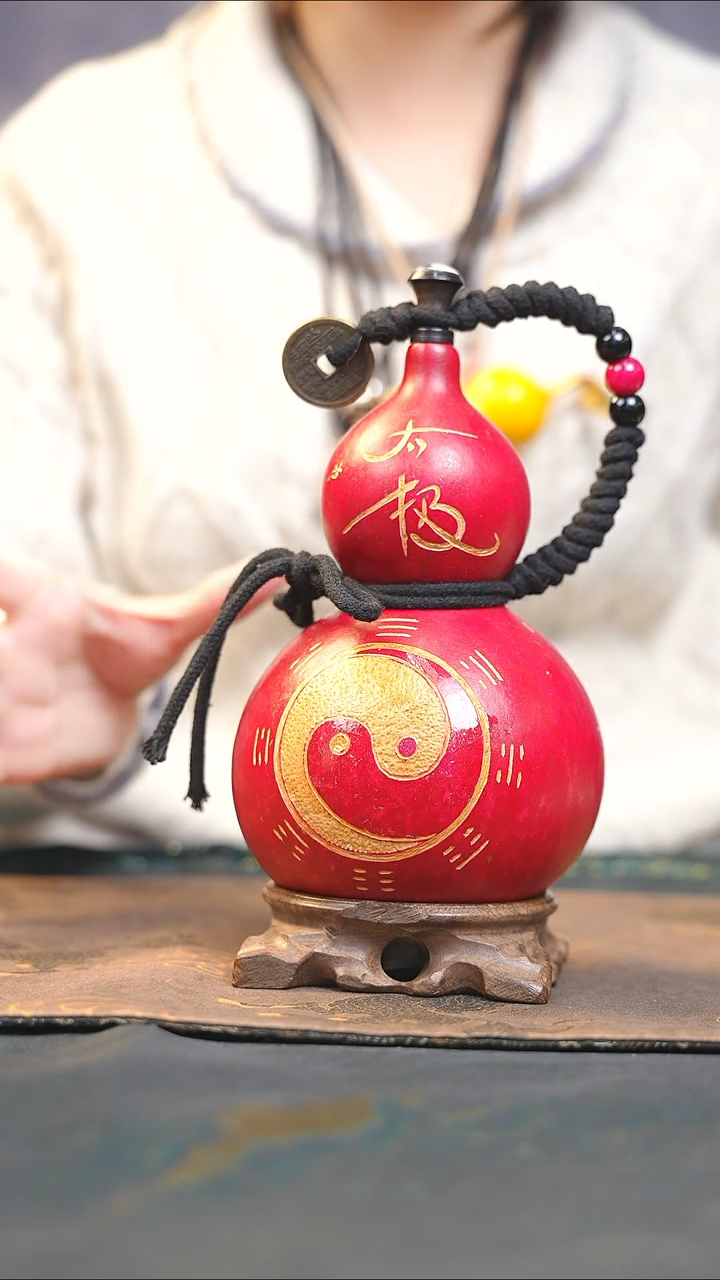 【闪购商品】XU324大漆酒葫芦不包手串及旋转底座