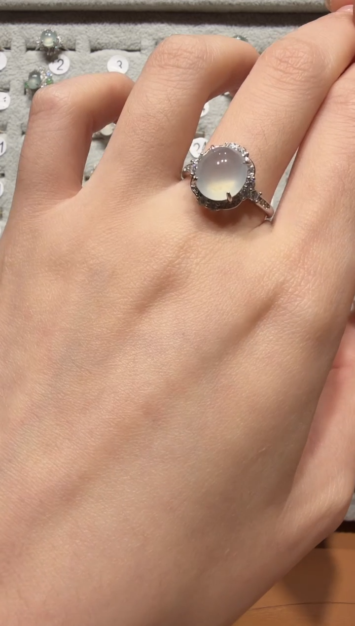 银S925镶嵌戒指翡翠925银镶缅甸A货翡翠戒指