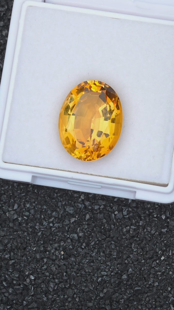 【闪购商品】黄晶裸石未镶嵌27.51克拉