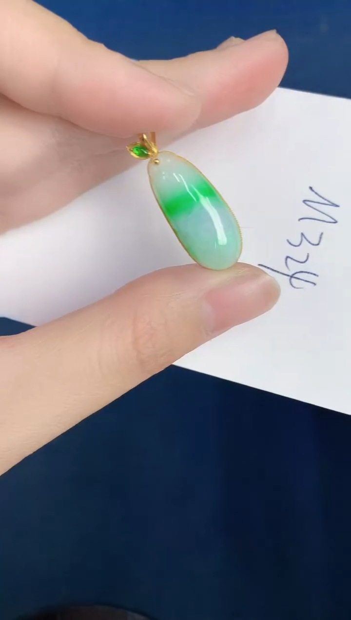 【闪购商品】翡翠颈饰18K金镶嵌000000000