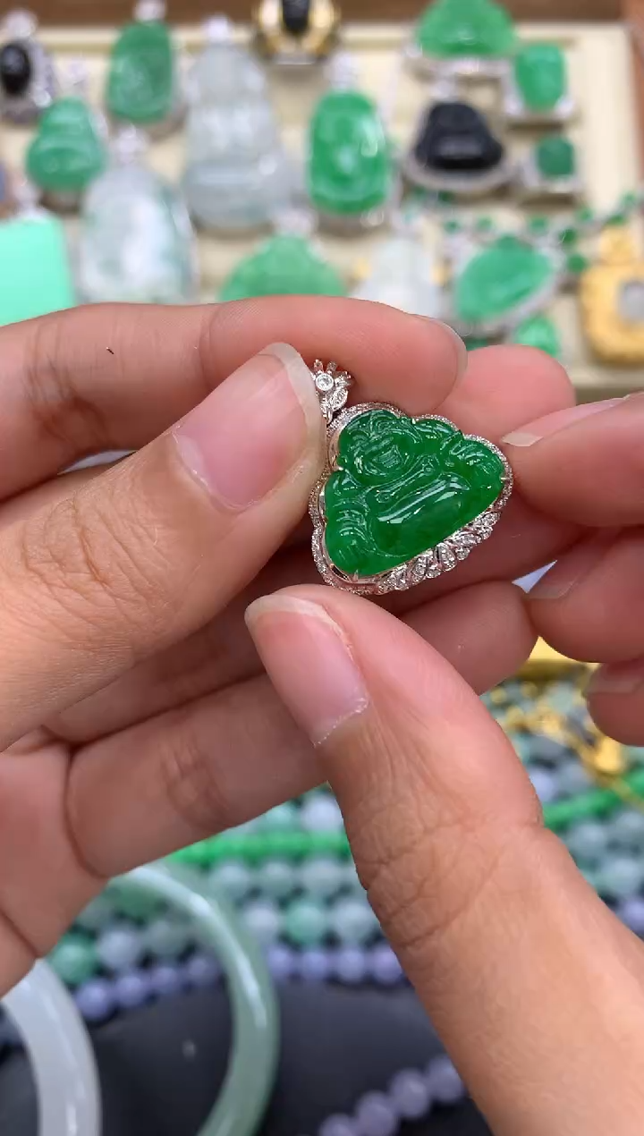 【闪购商品】翡翠颈饰18K金镶嵌355-中国好珍宝